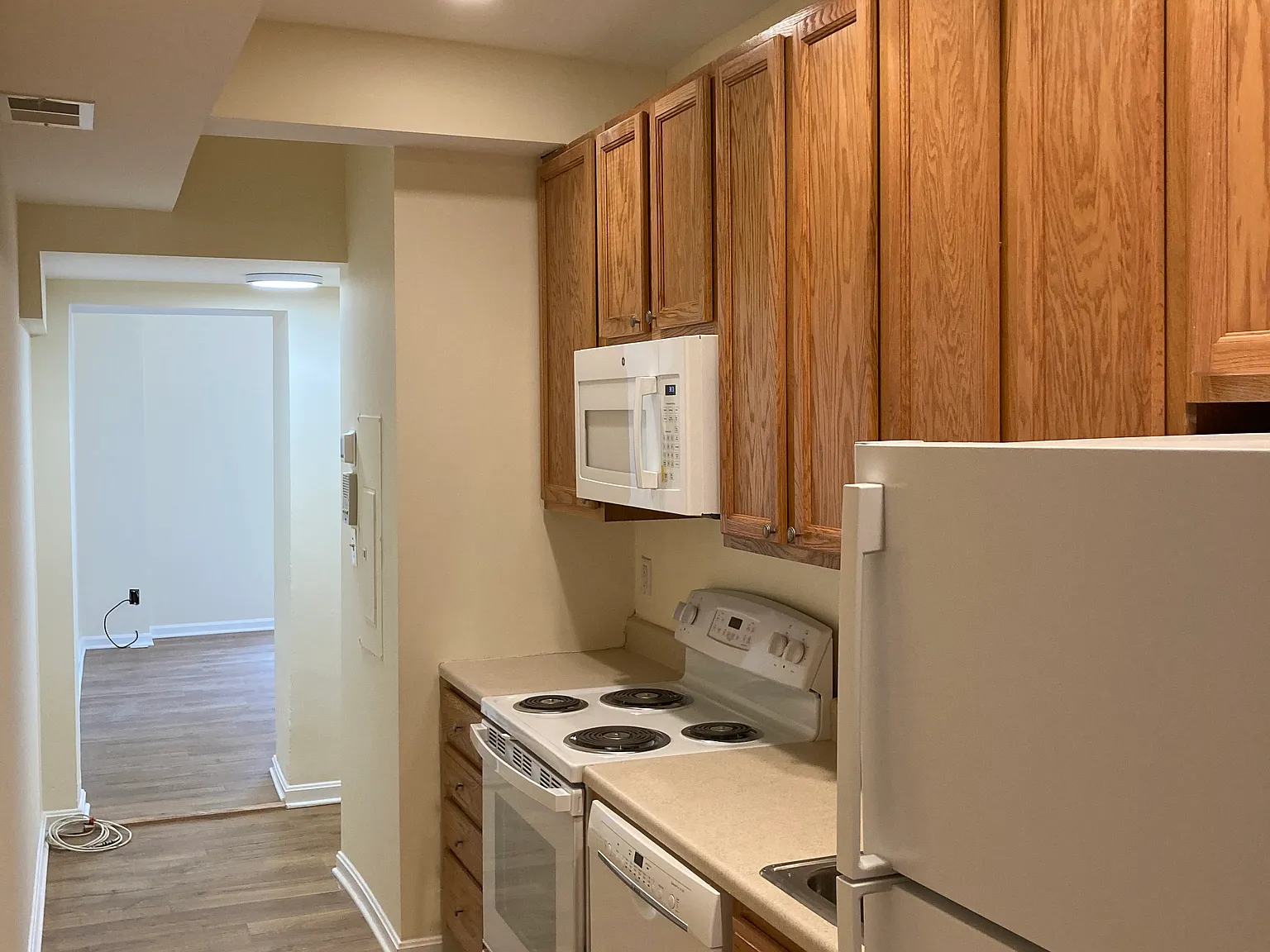1525 Church St NW — Photo 3