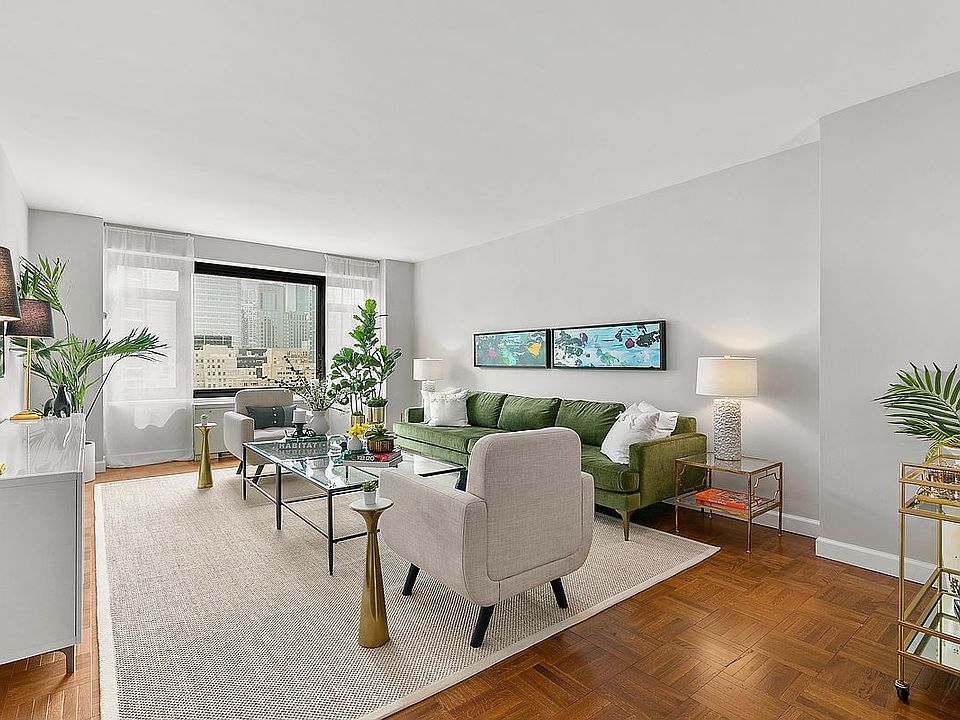 1st image of 160 E 65th St APT 15C