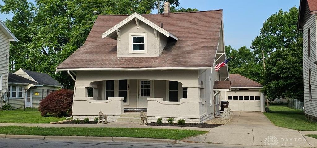 Real estate listing image