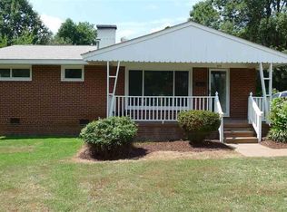 304 Oakgrove Dr, Graham, NC 27253