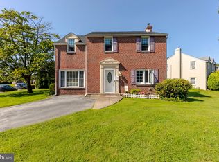 1401 Burmont Rd, Drexel Hill, PA 19026