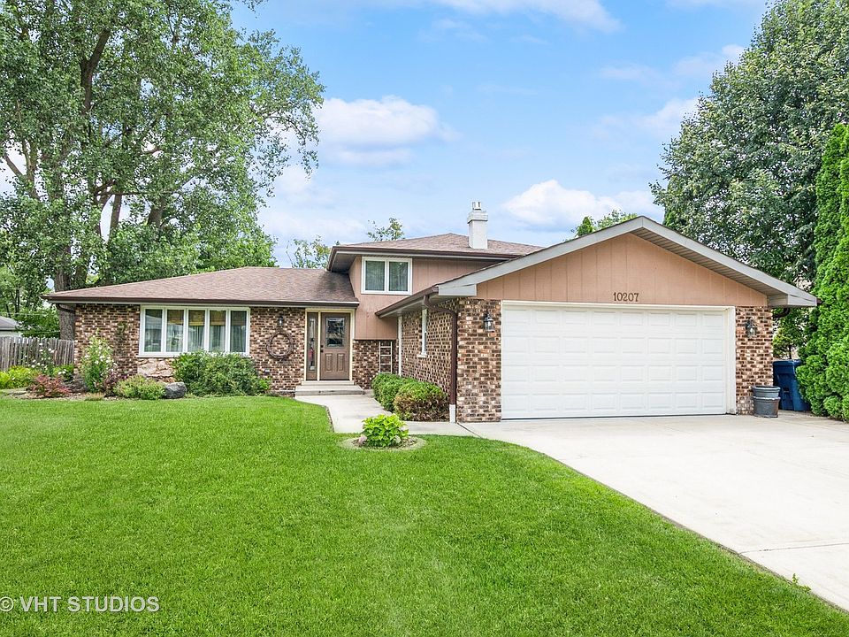 1st image of 10207 S 82nd Ct