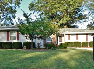 1806 Rebecca Dr, Champaign, IL