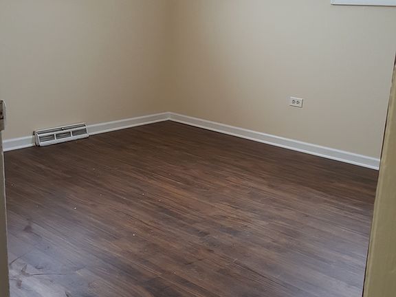 4th image of 14157 S Saginaw Ave #2