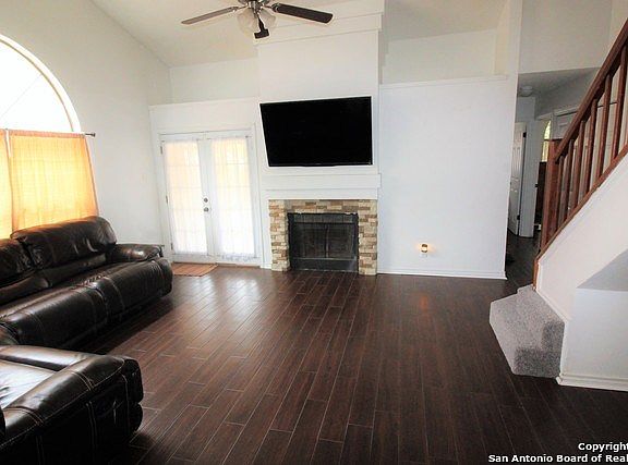 5th image of 6275 Valley Bay Dr