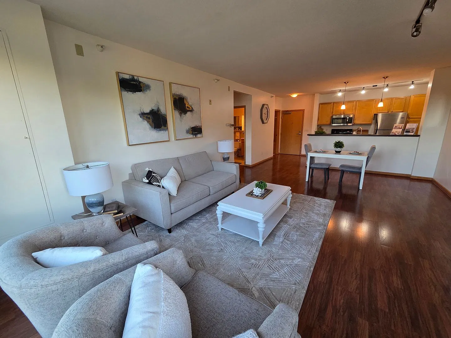 Modern and Stylish Condo - Move-In Ready — Photo 1