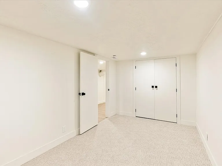 147 E Commonwealth Ave #2 — Photo 12