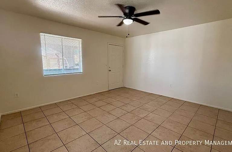 3128 E Cicero St #202 — Photo 5