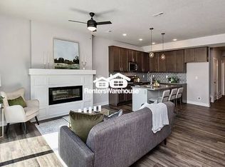 3635 NE Kara Ln, Ankeny, IA 50021