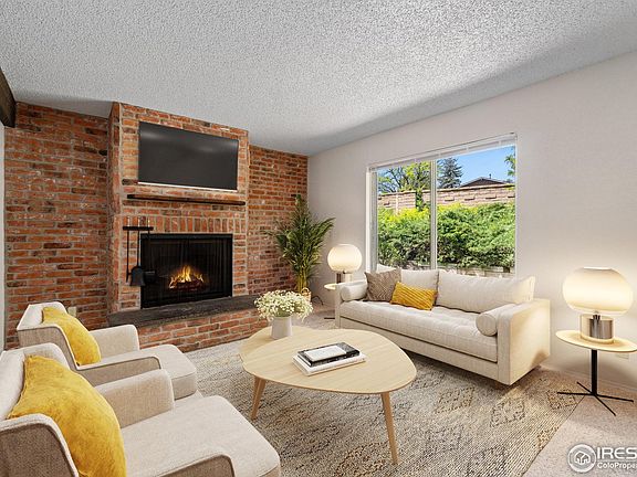 5th image of 3551 S Kittredge St #D
