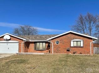 7024 Park Vista Rd, Englewood, OH