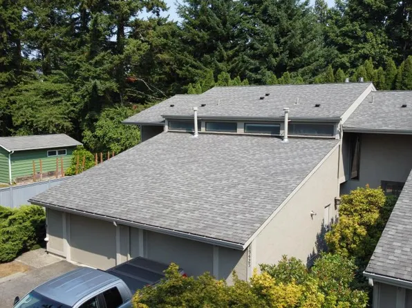 19425 86th Ave W, Edmonds, WA 98026