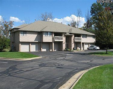 1st image of 3800 Rosemont Blvd APT 102C