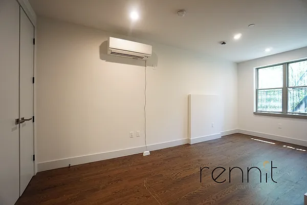 Rented by Rennit Inc. | media 11
