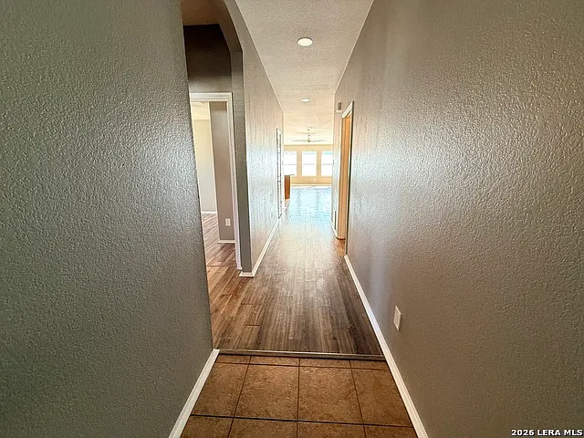 4 bed, 2.0 bath, 1743 sqft, $1,895 — Photo 3