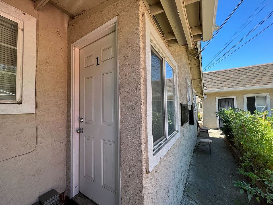 1st image of 524 Solano St #1