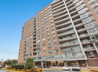 601 Hudson Park #601, Edgewater, NJ 07020