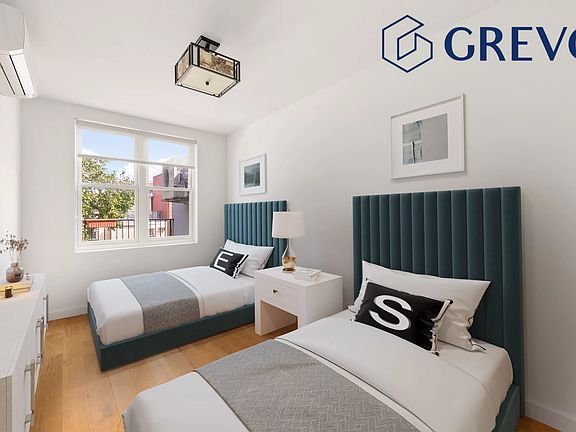 4th image of 289 13th St APT 4L