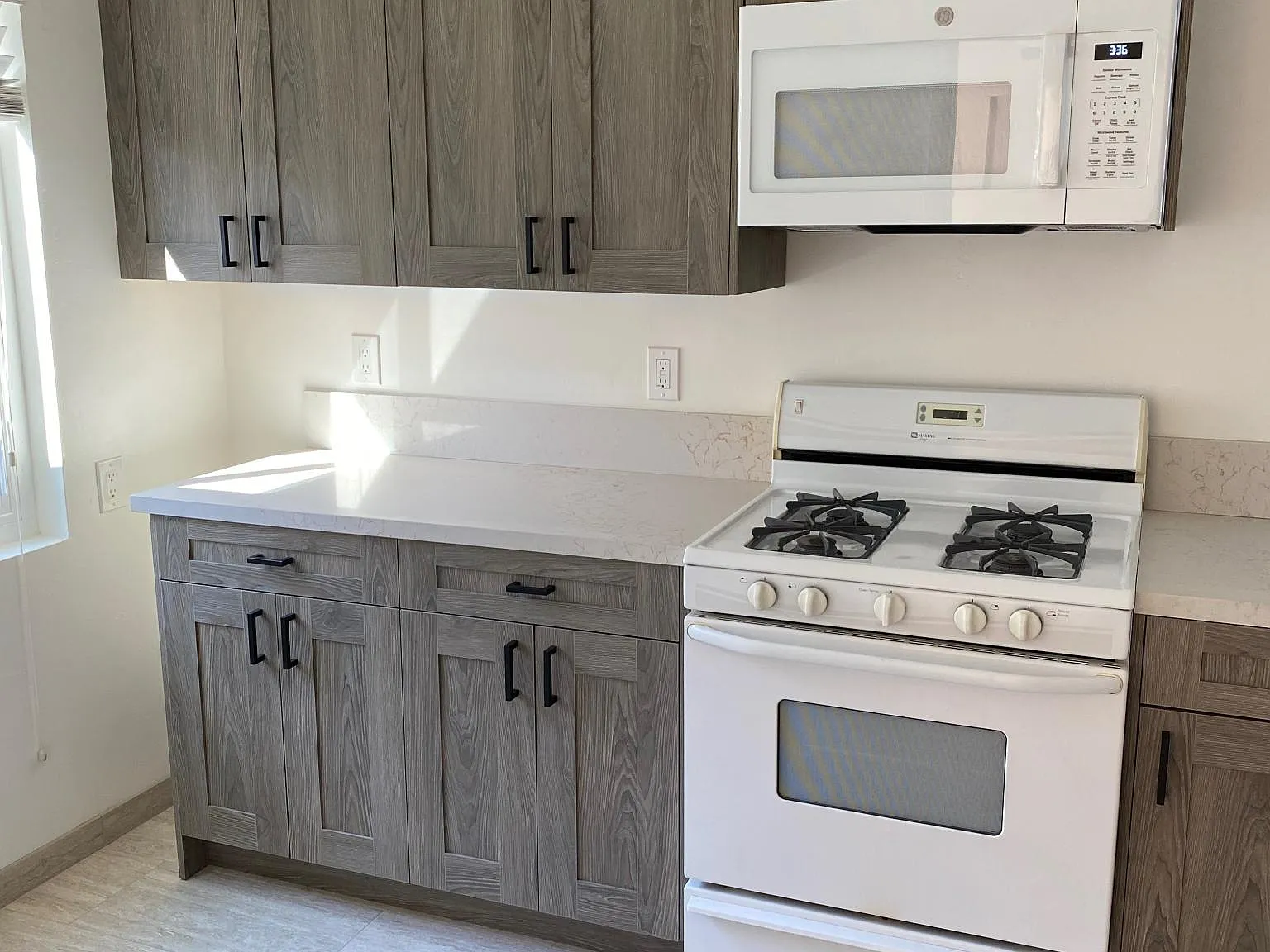 1 bed, 700 sqft, $1,825 — Photo 4