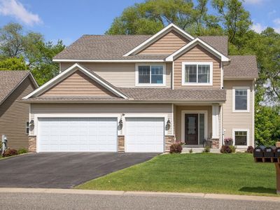 685 Lake Ridge Dr, Woodbury, MN, 55129