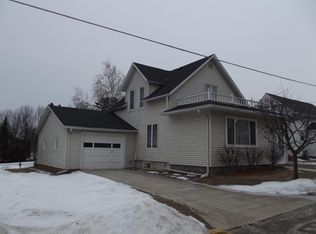 520 Albion St, Cashton, WI 54619