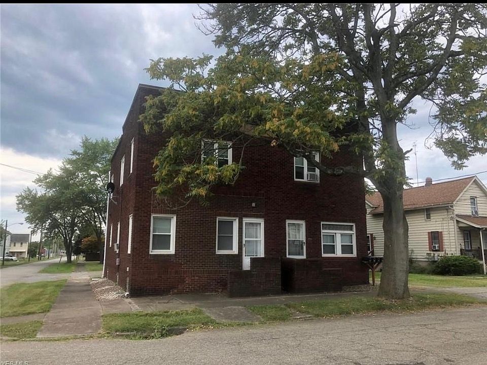 2nd image of 36 Wood Ave #38-1/2