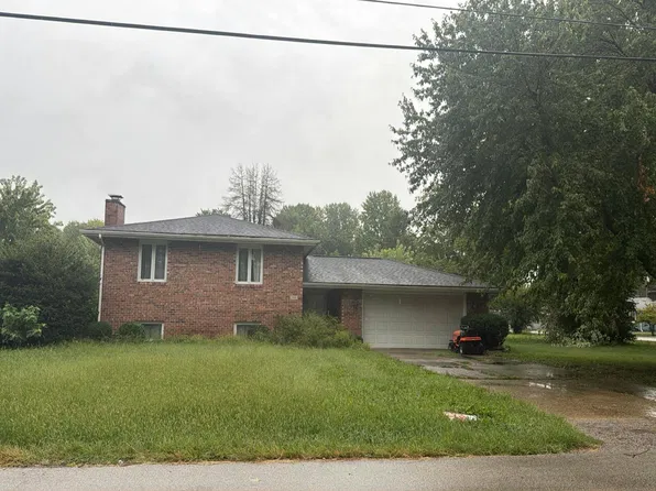 3326 S Park Ave, Springfield, IL 62704