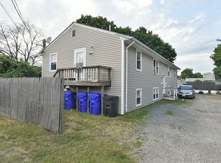 692 Beverage Hill Ave, Pawtucket, RI 02861