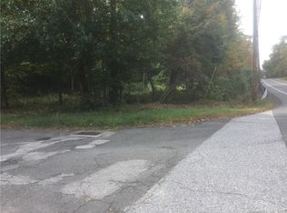 147 W High St, East Hampton, CT 06424