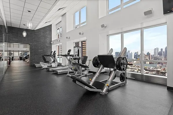 Sold by Keller Williams Realty Landmark II | media 15