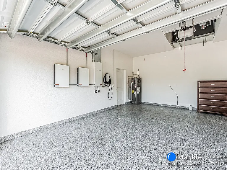 4618 Catalina Ln — Photo 36