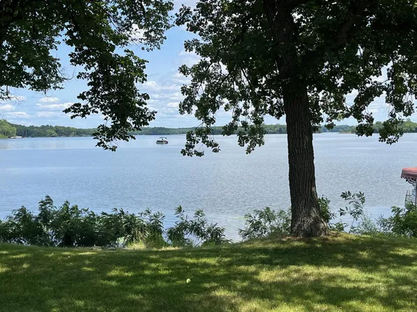 30017 Briorwood Rd, Paynesville, MN 56362