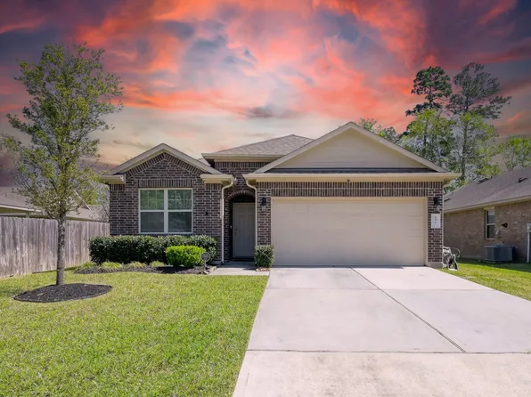 2315 Strong Horse Dr, Conroe, TX 77301