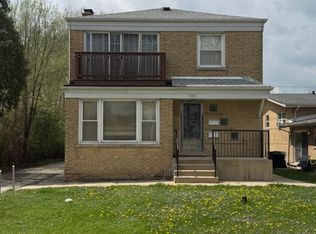 822 S La Grange Rd APT 1, La Grange, IL 60525