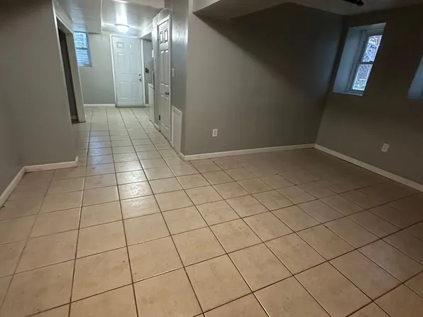 1315 W Roosevelt ave, 1315 W Roosevelt Blvd, Philadelphia, PA 19140