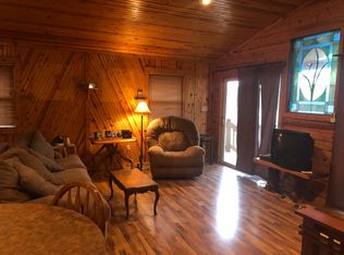687 Meramec Shores Dr, Saint Clair, MO 63077
