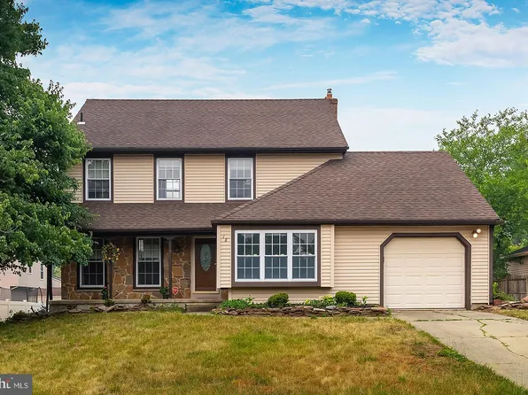 18 6th Ave, Mantua, NJ 08051