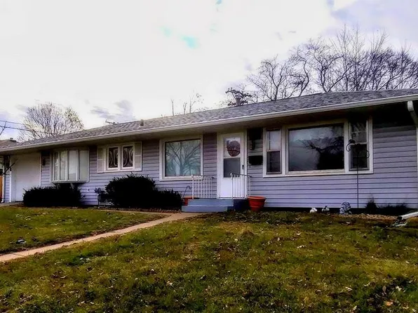 1210 3rd St W, Milan, IL 61264