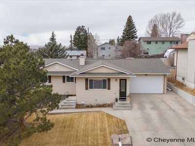 6802 Poulos Dr, Cheyenne, WY, 82009