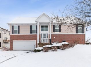 3742 Bailey Rd, Yorkville, IL 60560