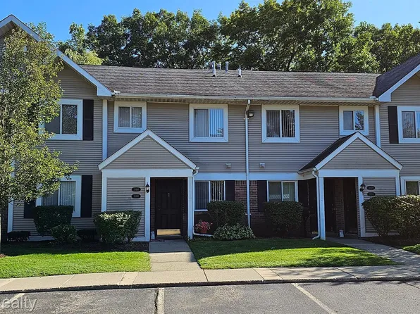 31416 Orchard Crk, Farmington, MI 48334