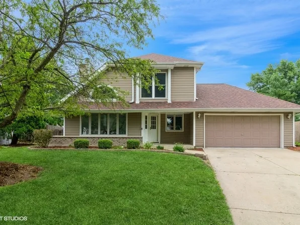 909 Shady Ct, Aurora, IL 60506