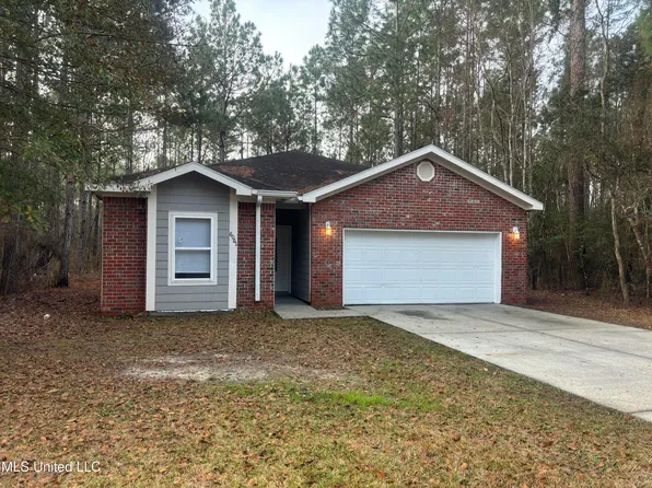 6061 W Madison St, Bay Saint Louis, MS 39520