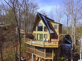 436 Greystone Hgts Rd, Gatlinburg, TN 37738