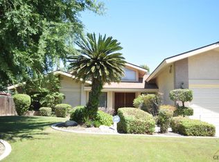 2208 Tilden Way, Bakersfield, CA 93309