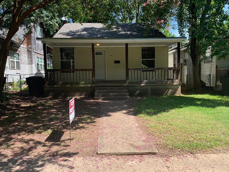 1st image of 440 Washington St