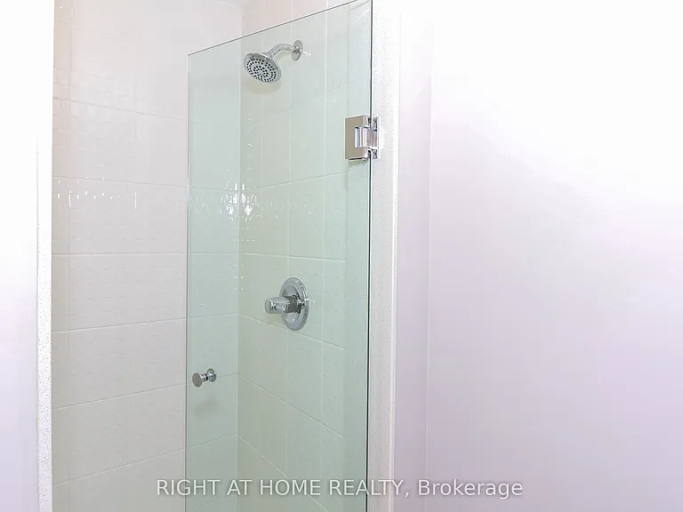 18 Periwinkle Rd — Photo 33