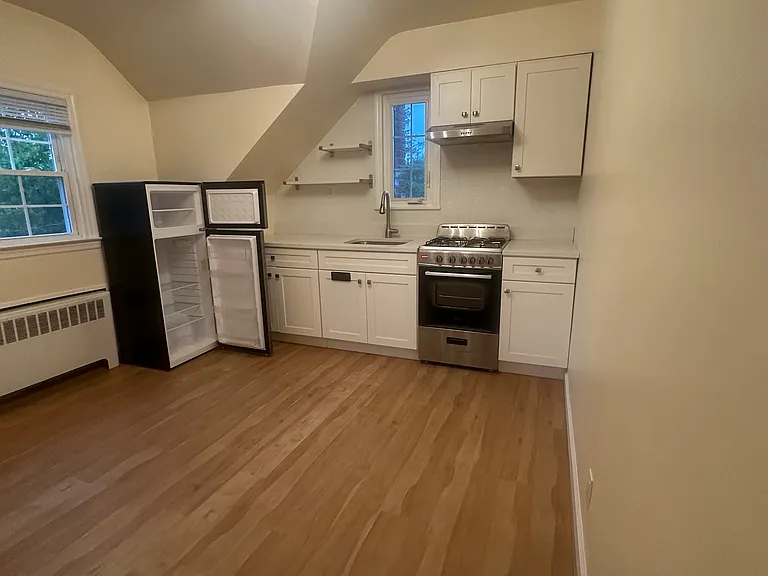 75 Lortel Ave #2 — Photo 1
