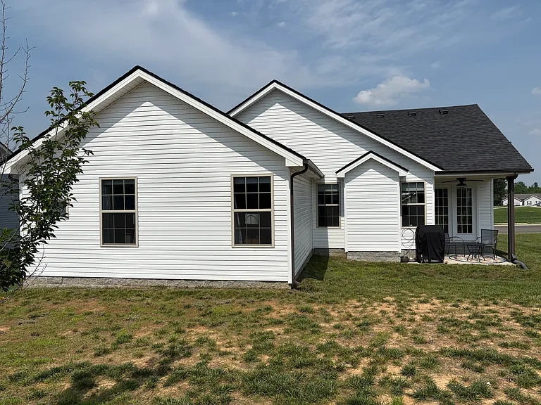 Fredrick Dr — Photo 19