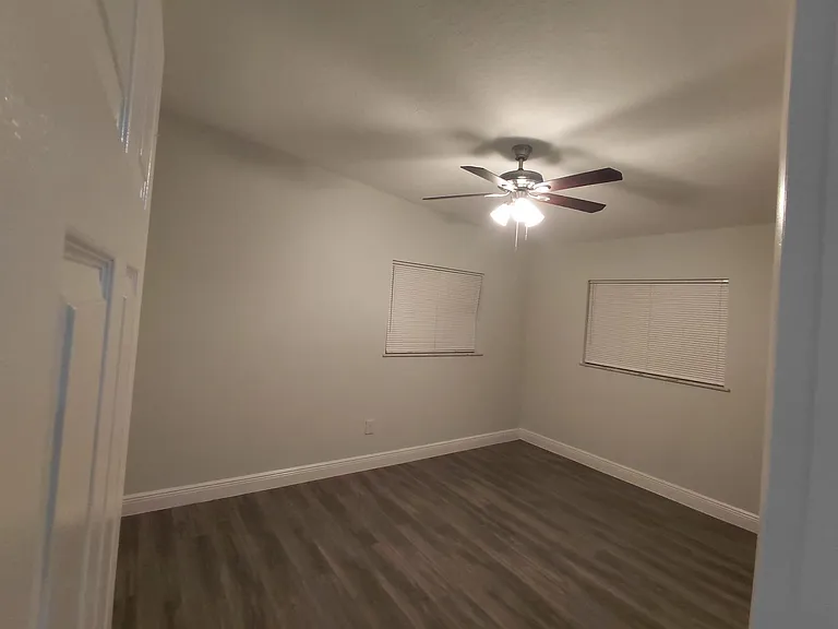 116 SE Prima Vista Blvd — Photo 7